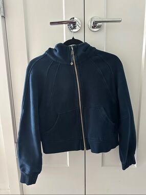 Lululemon Navy Blue Scuba Zip-Up Hoodie Cropped